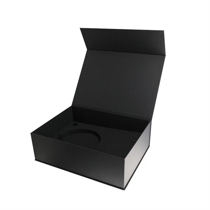 Box with Magnetic Lids Closure in Bulk (6)