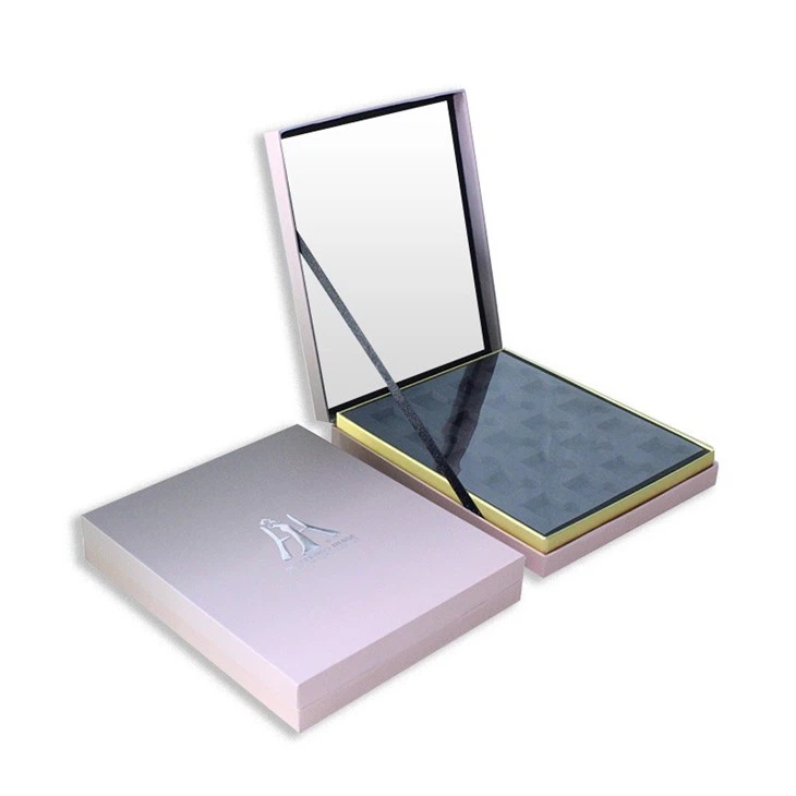 gift box with magnetic closing lid (7)