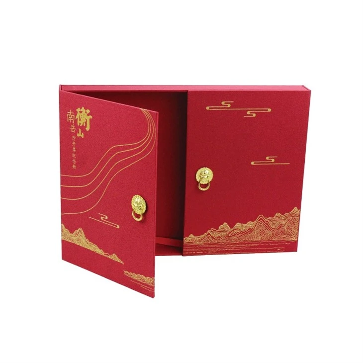 Clamshell Gift Box