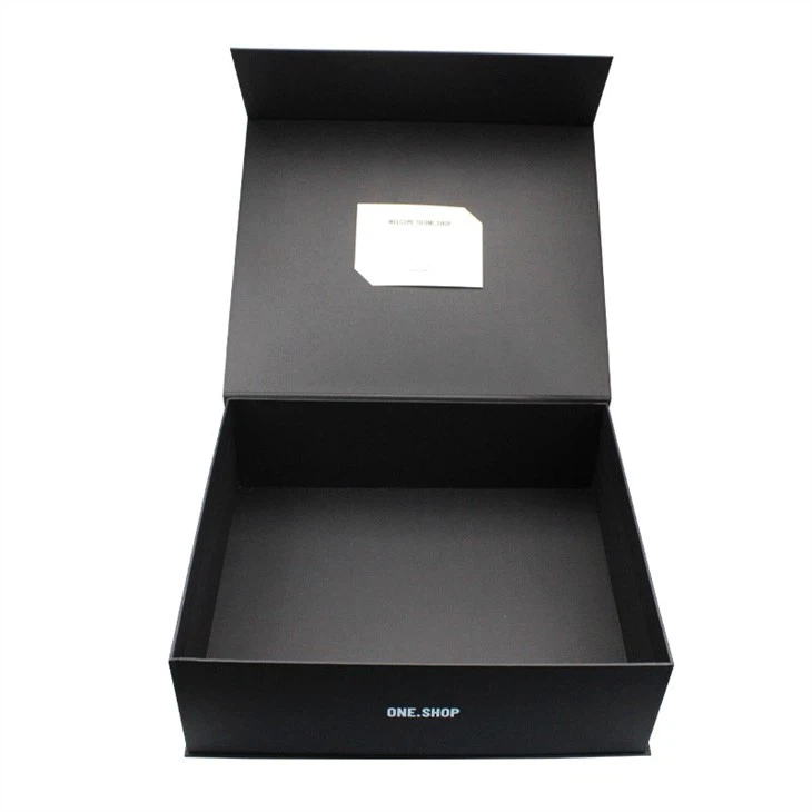 Storage Box With Magnetic Lid