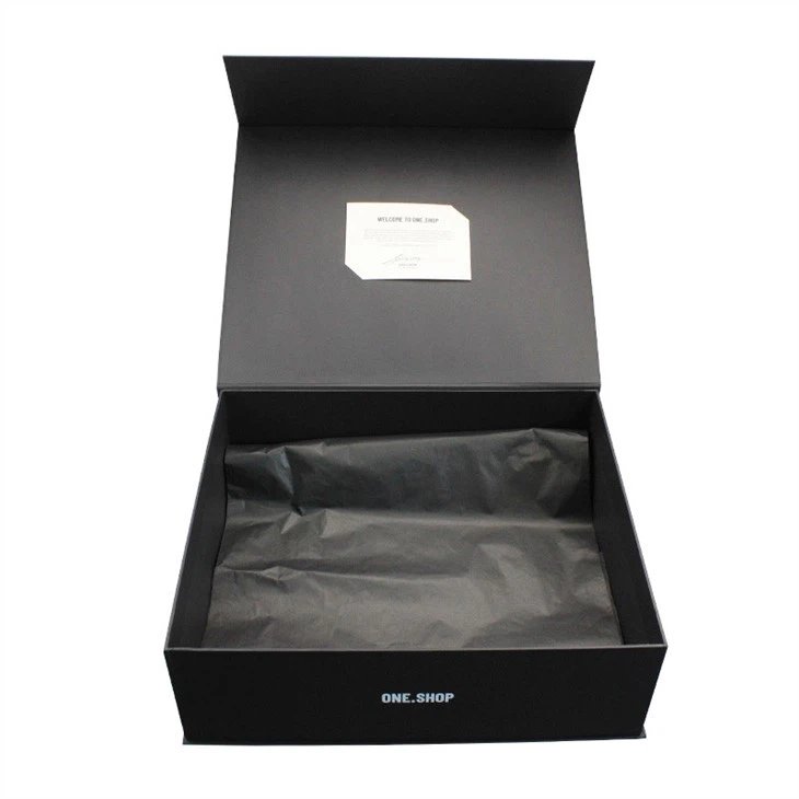 Storage Box With Magnetic Lid